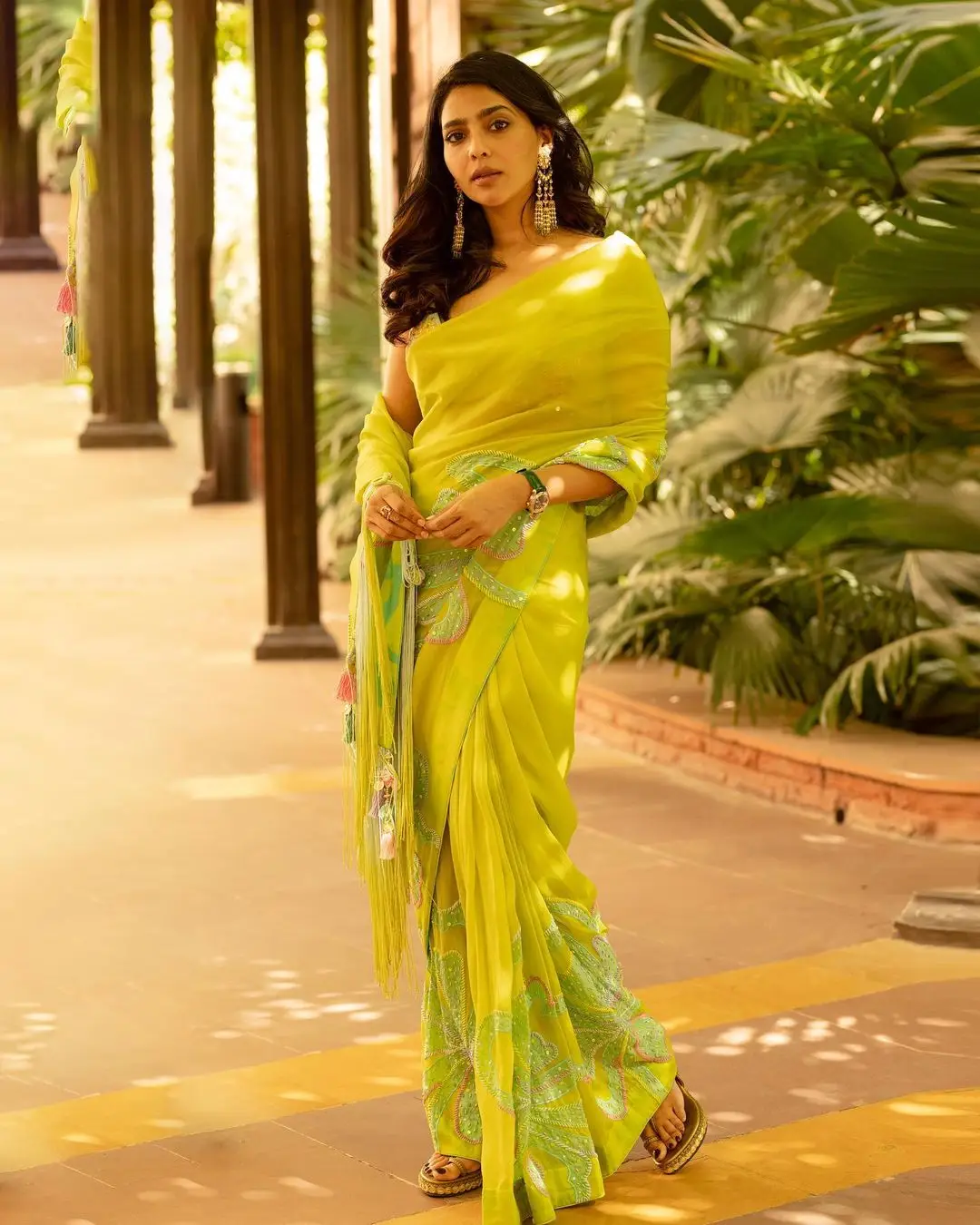 Aishwarya Lekshmi in Lemon Green Color Saree Sleeveless Blouse